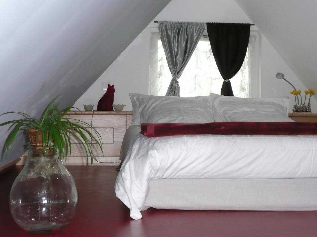 Le Chat Rouge Chambres D'Hotes De Charme En Alsace Orbey Cameră foto
